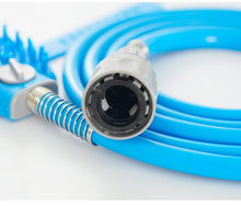 Lade das Bild in den Galerie-Viewer, ShiningFur - komfortable und praktische Tierdusche mit Massagebürste