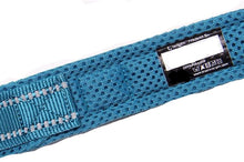 Lade das Bild in den Galerie-Viewer, WalkBuddy - Hundeleine mit Reflektionsstreifen und Handschlaufe