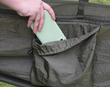 Lade das Bild in den Galerie-Viewer, NoDisturb - Camping/Hängematte mit Mosquito-Netz
